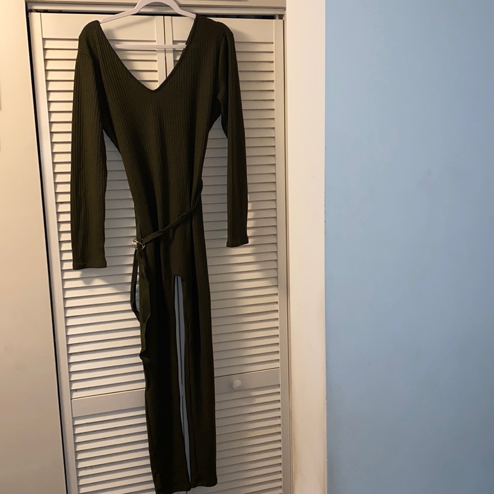 🔥Ribbed long sleeve jumpsuit.🔥